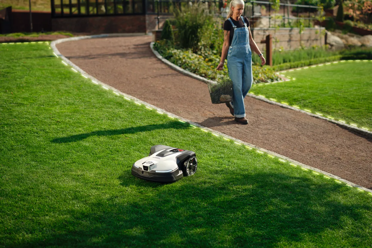 Robot tondeuse Husqvarna 430V NERA – Image 4